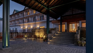 Exterior - Taj Theog Resort & Spa, Shimla (Theog)