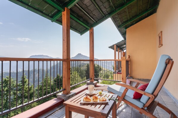 Suite (Duplex) | Balcony view