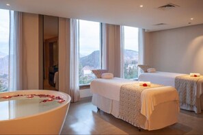 Hot tub, steam room, body treatments, aromatherapy, deep-tissue massages - Taj Theog Resort & Spa, Shimla (Theog)