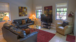 Signature 5 Bedroom Vacation Home with Pool | Living room