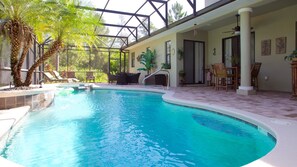 Outdoor pool, pool loungers