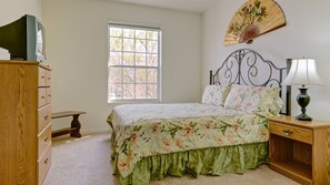 City 2 Bedroom Villa with Pool Access