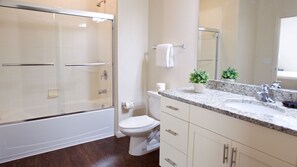 Bathroom - Lincoln Townhome at Lucaya Resort (Kissimmee)