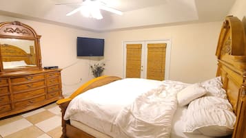 Exclusive House, Multiple Beds, Non Smoking, Garden View | 4 bedrooms, premium bedding, down duvets, individually decorated