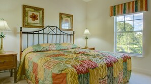 Classic 3 Bedroom Villa with Pool Access