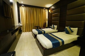 Deluxe Double Room - Hotel Gagan Regency - Raipur (Raipur)
