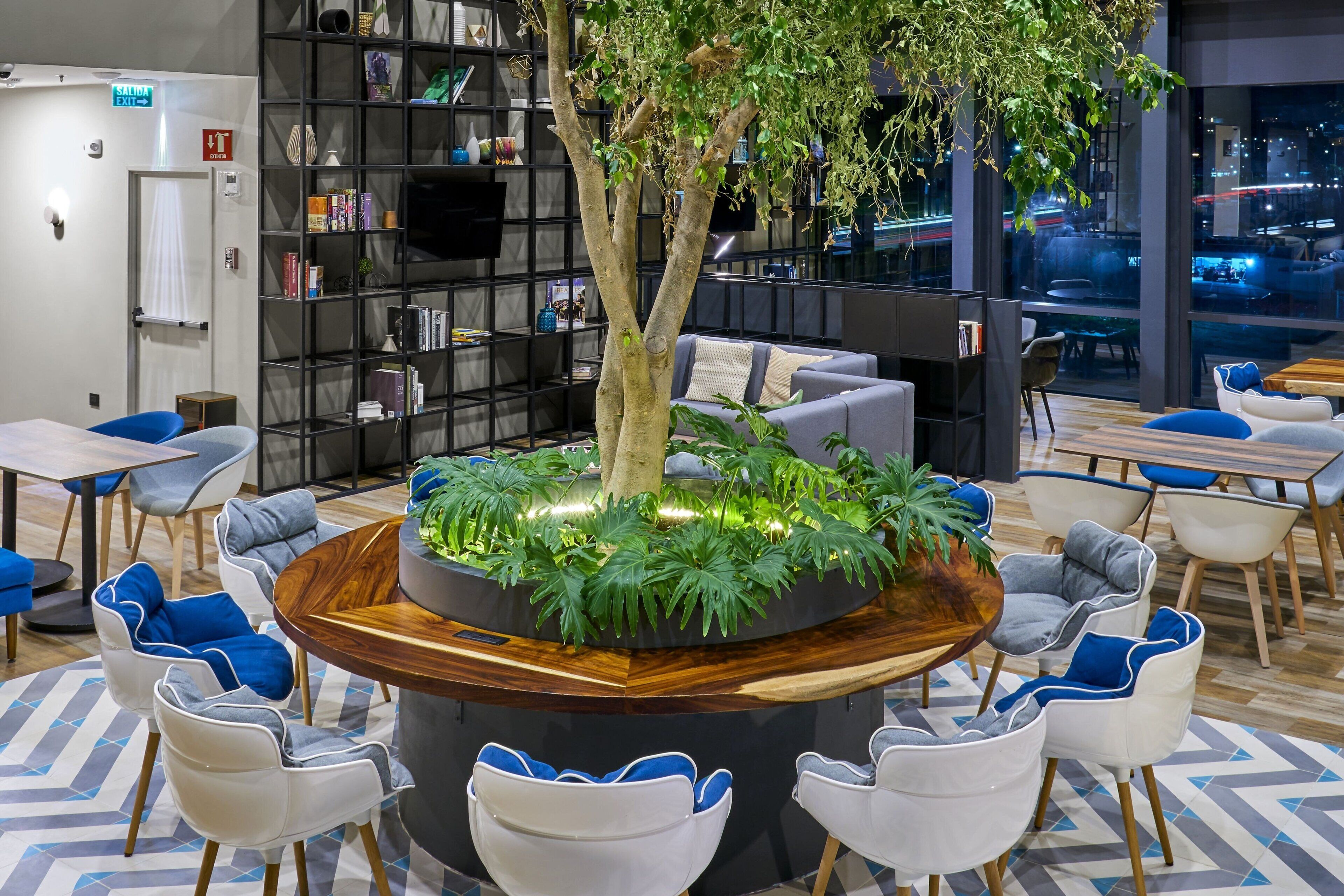 Desayuno continental incluido todos los días