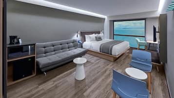 Cofres nos quartos, escrivaninha, espaço de trabalho para notebook