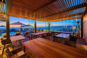 Terrace/patio - City Express Plus by Marriott Ensenada (Ensenada)