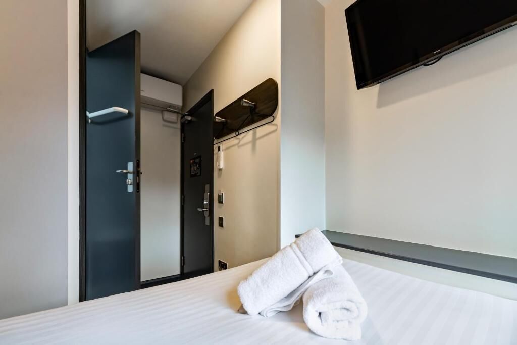 Photo - easyHotel Victoria