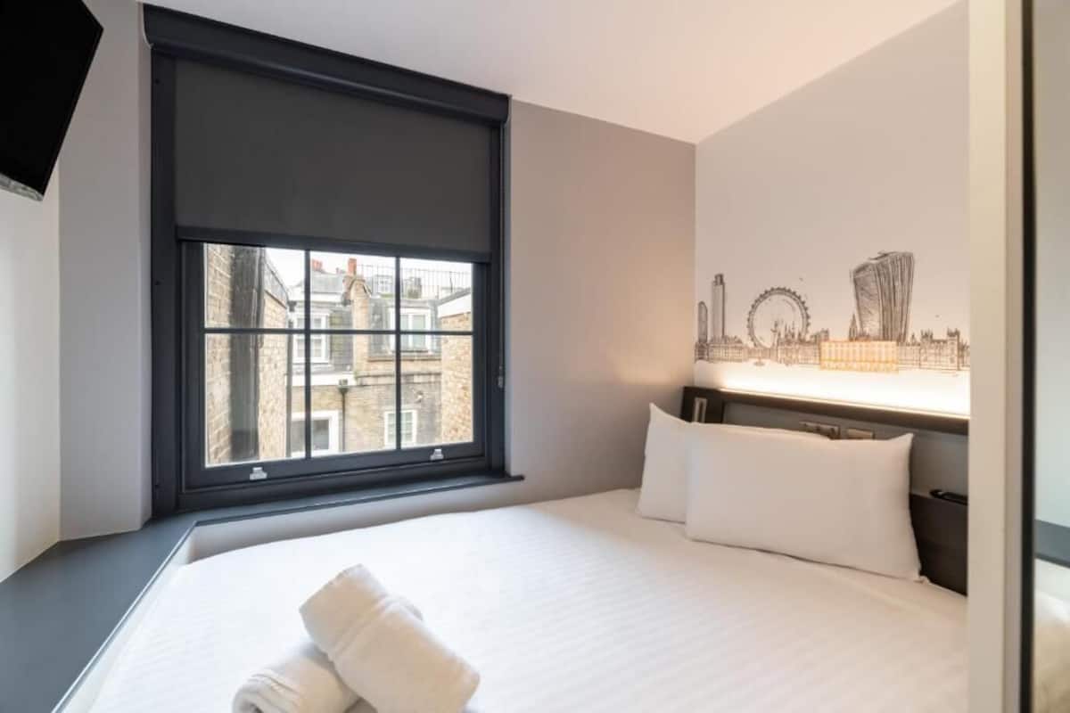 Economy Double Room | WiFi, wheelchair access