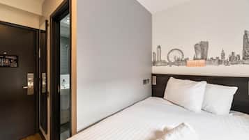 Standard Double Room | Free WiFi, bed sheets