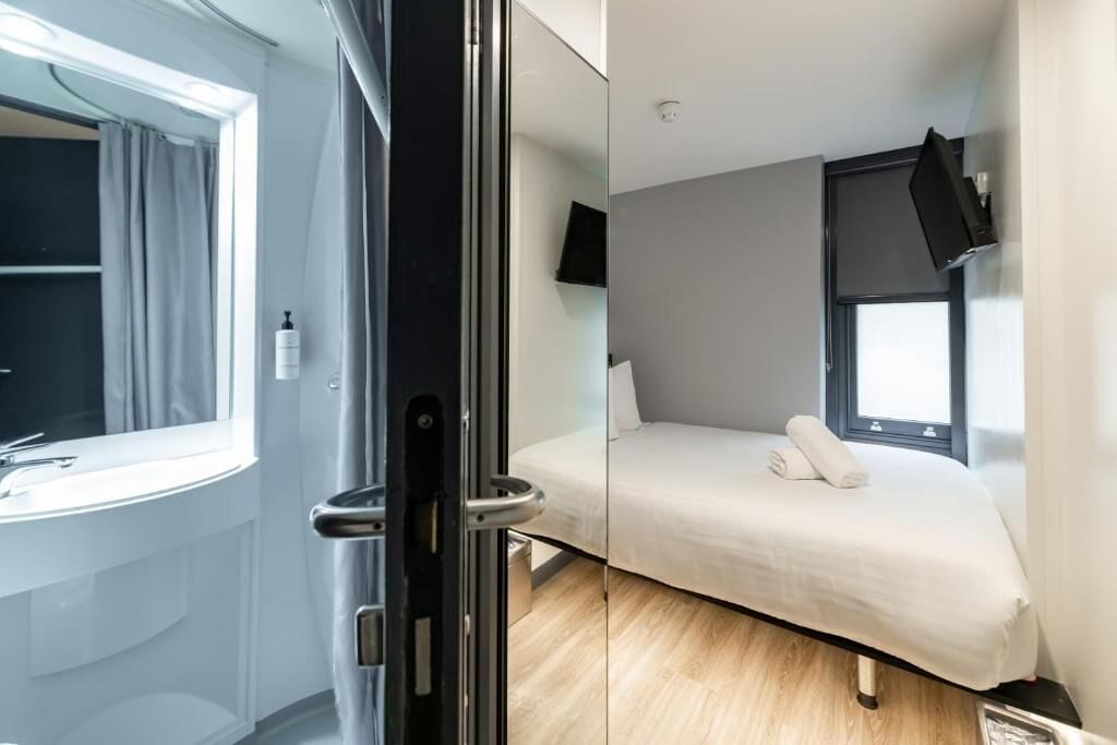 Foto - easyHotel Victoria