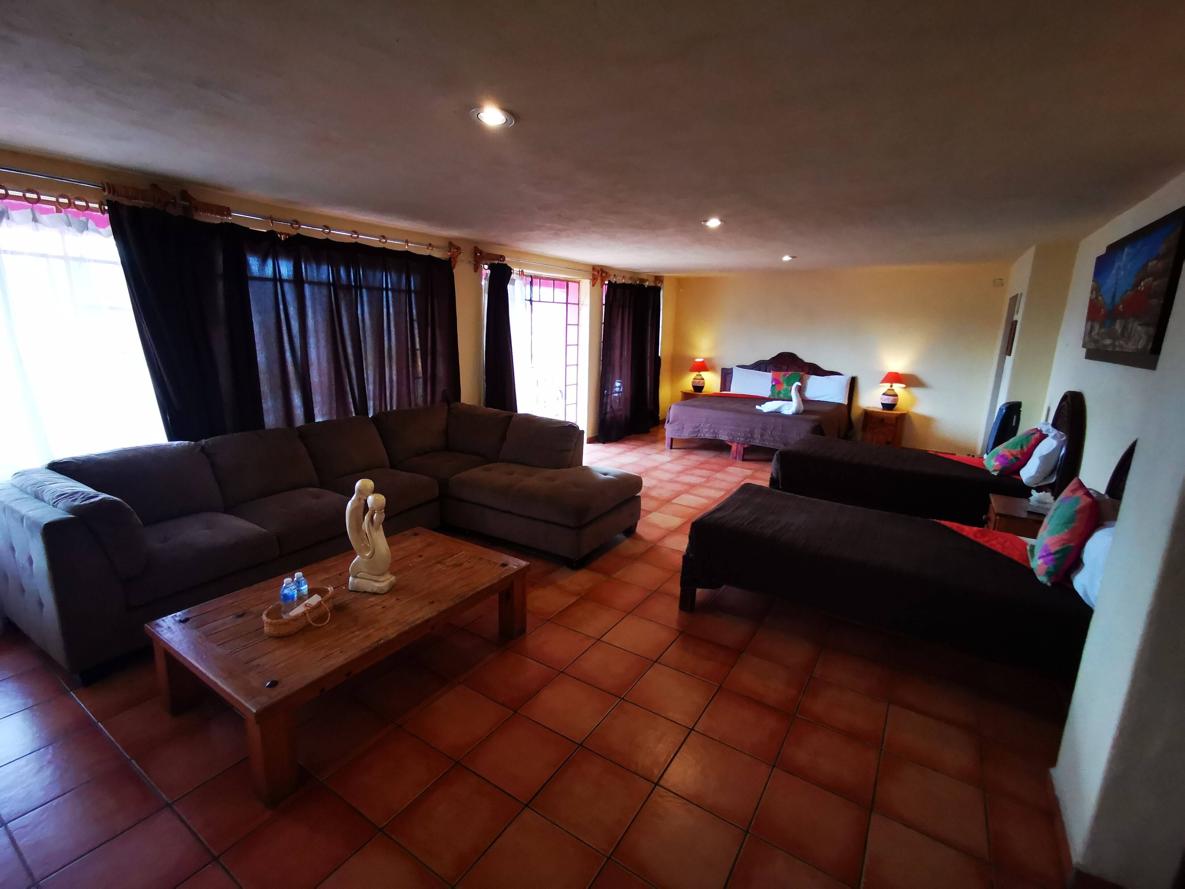 Photo - Hotel Chocolate Suites