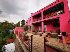 Fachada de la propiedad