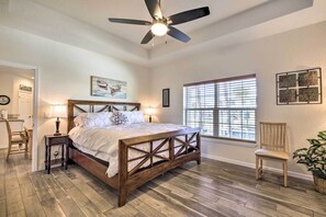 3 habitaciones, tabla de planchar con plancha, internet y ropa de cama 