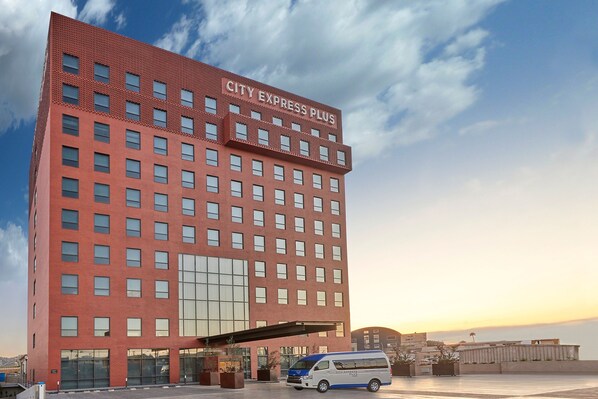 Exterior - City Express Plus by Marriott Tijuana (Tijuana)