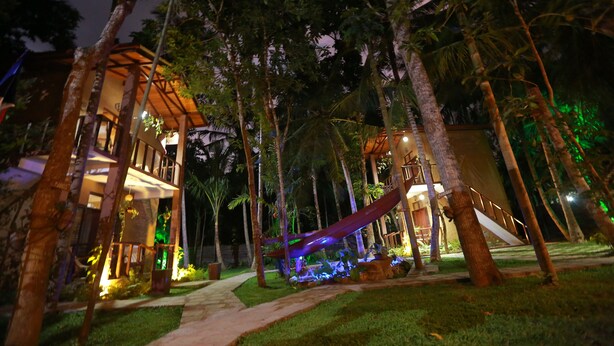 Pemandangan taman