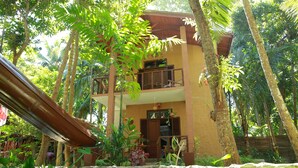 Halaman properti