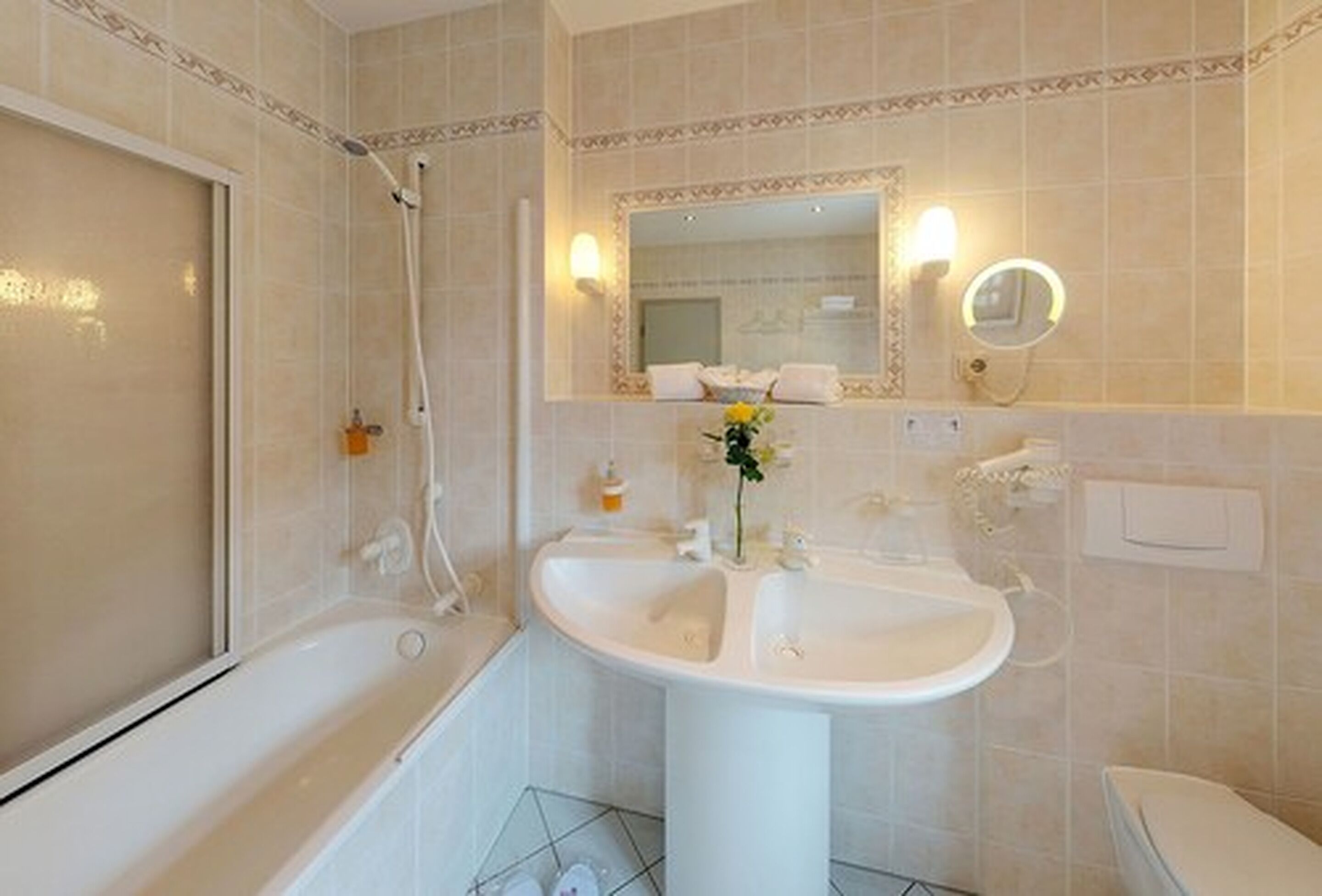 hair dryer, towels, soap, shampoo