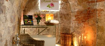 Romantik Hotel Burgkeller & Residenz Kerstinghaus