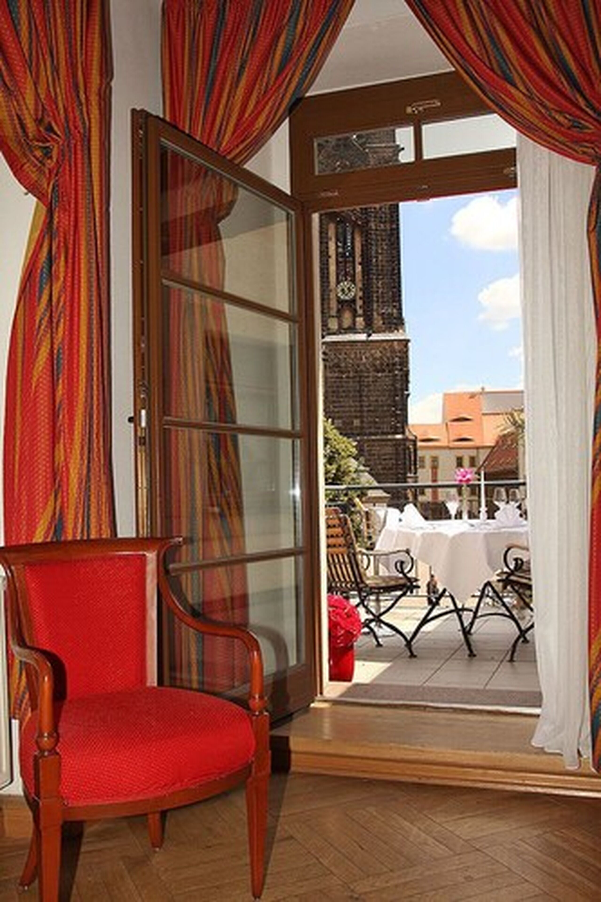 Fasilitas kamar