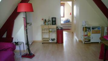1 chambre, fer et planche Ă repasser, Wi-Fi, draps fournis