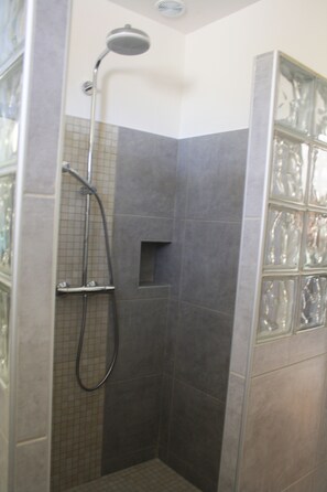 Dusche