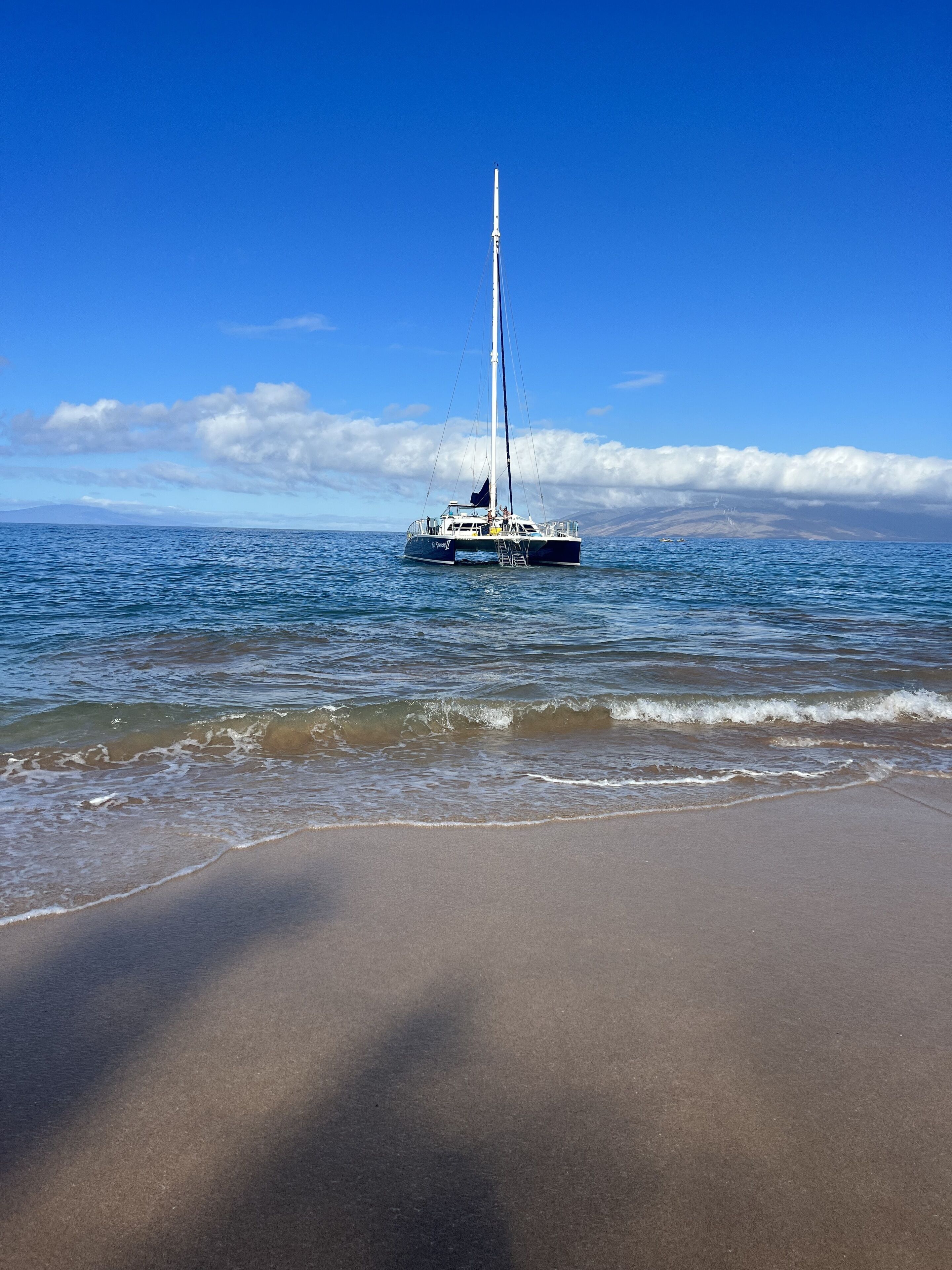 Beach nearby, sun loungers, beach towels