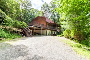 Exterior - Riverside Home Near Outdoor Activities (Boone)