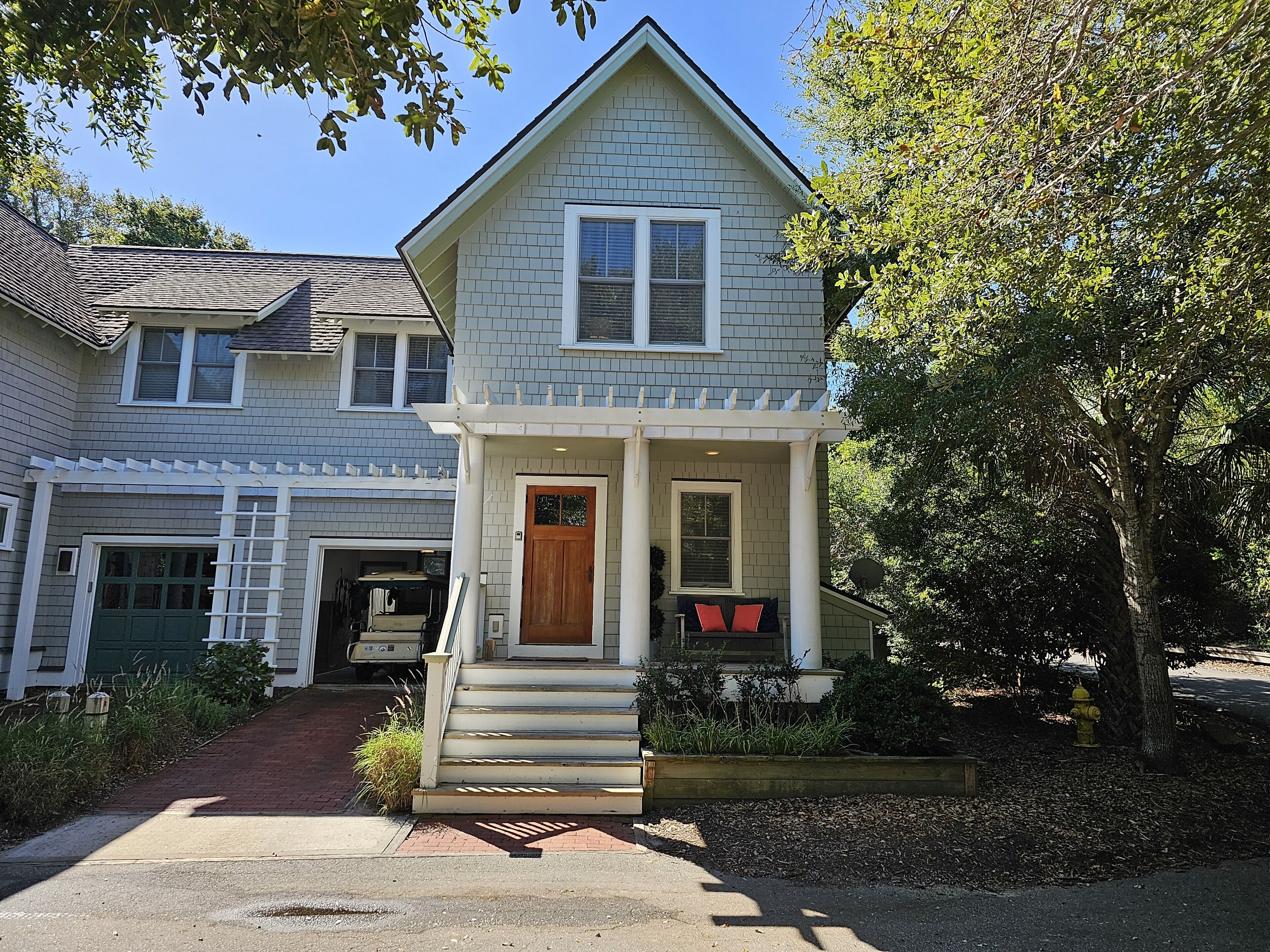 Welcome to Mahi Mahi on Bald Head Island!