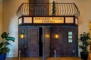 Exterior detail - Beautiful Town Home in Gated Community with Extensive Facilities (Kissimmee)