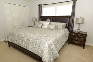 4 Schlafzimmer, Bügeleisen/Bügelbrett, kostenloses WLAN, Bettwäsche