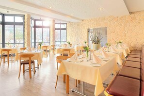 Ilmainen päivittäinen buffetaamiainen 