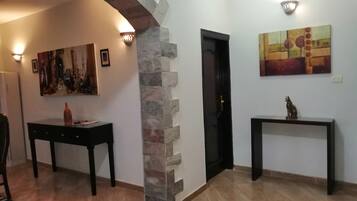 Daily continental breakfast (USD 7 per person)