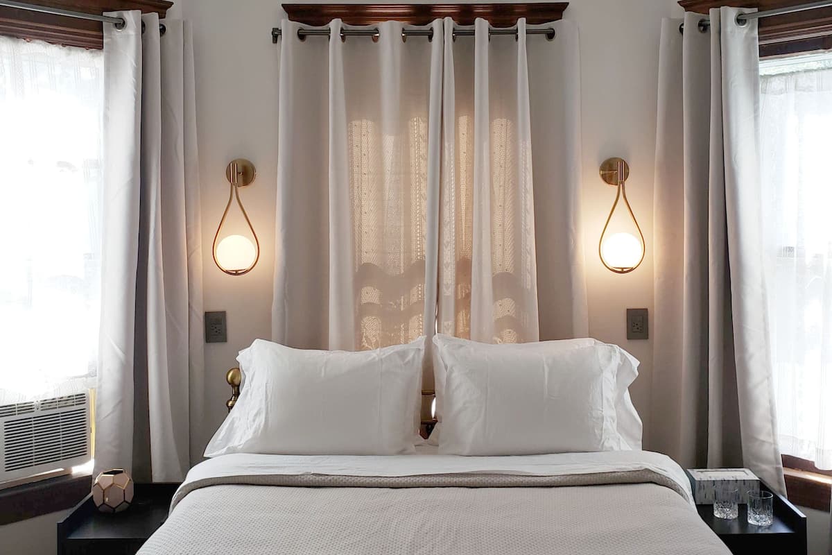 Habitación | 1 habitación, ropa de cama de alta calidad y edredón