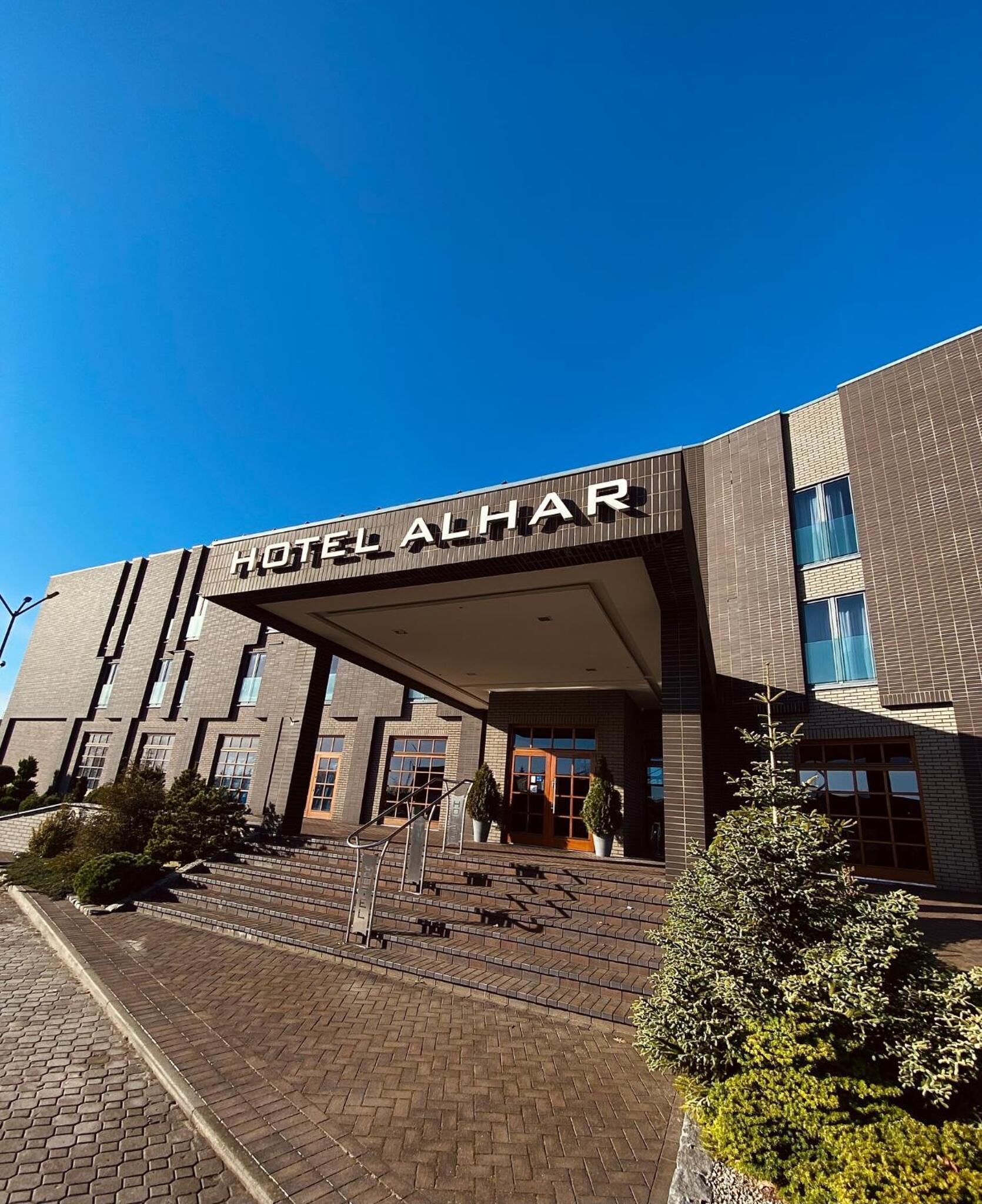 المنشأة من الخارج