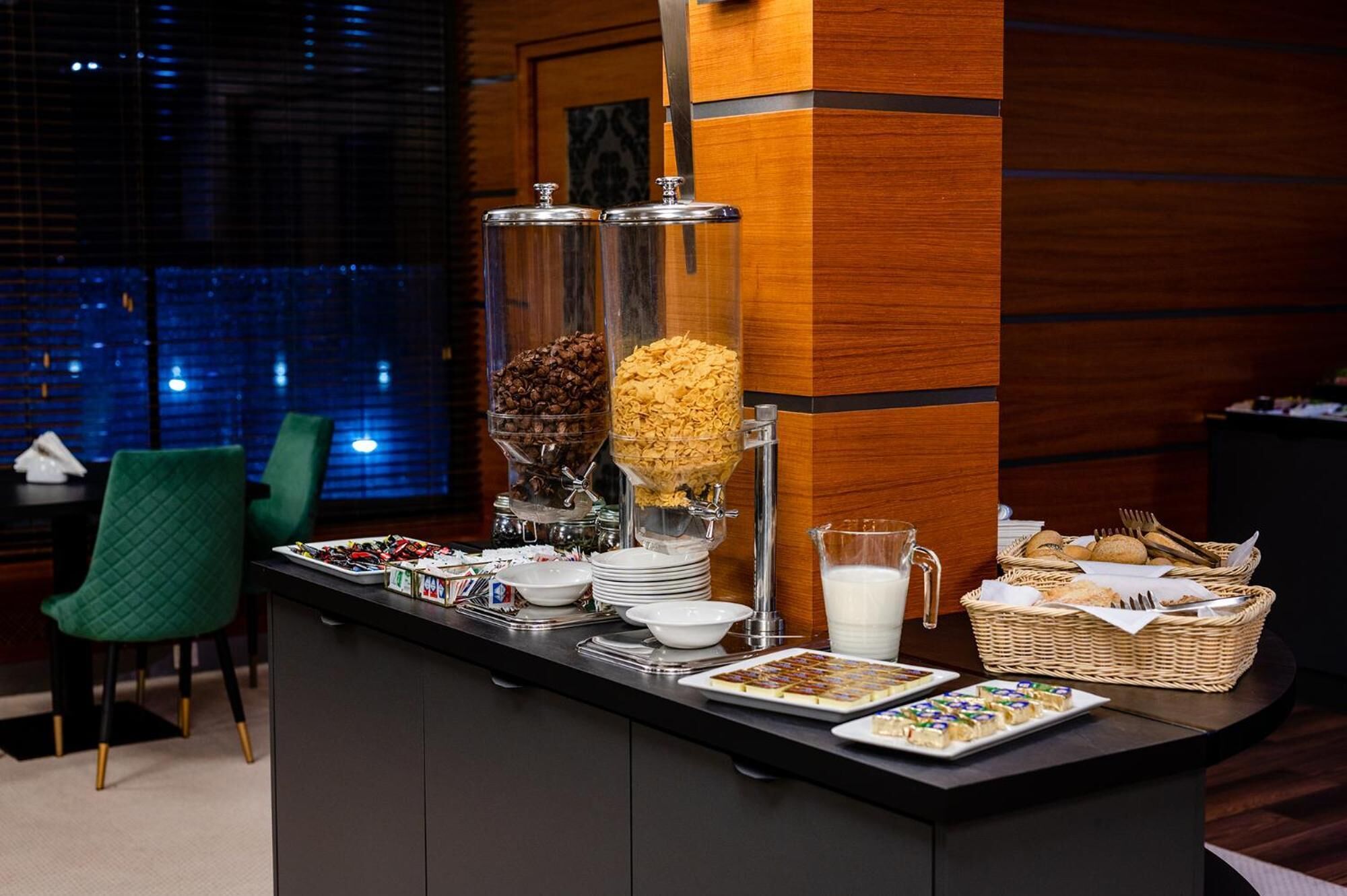 تناول الطعام