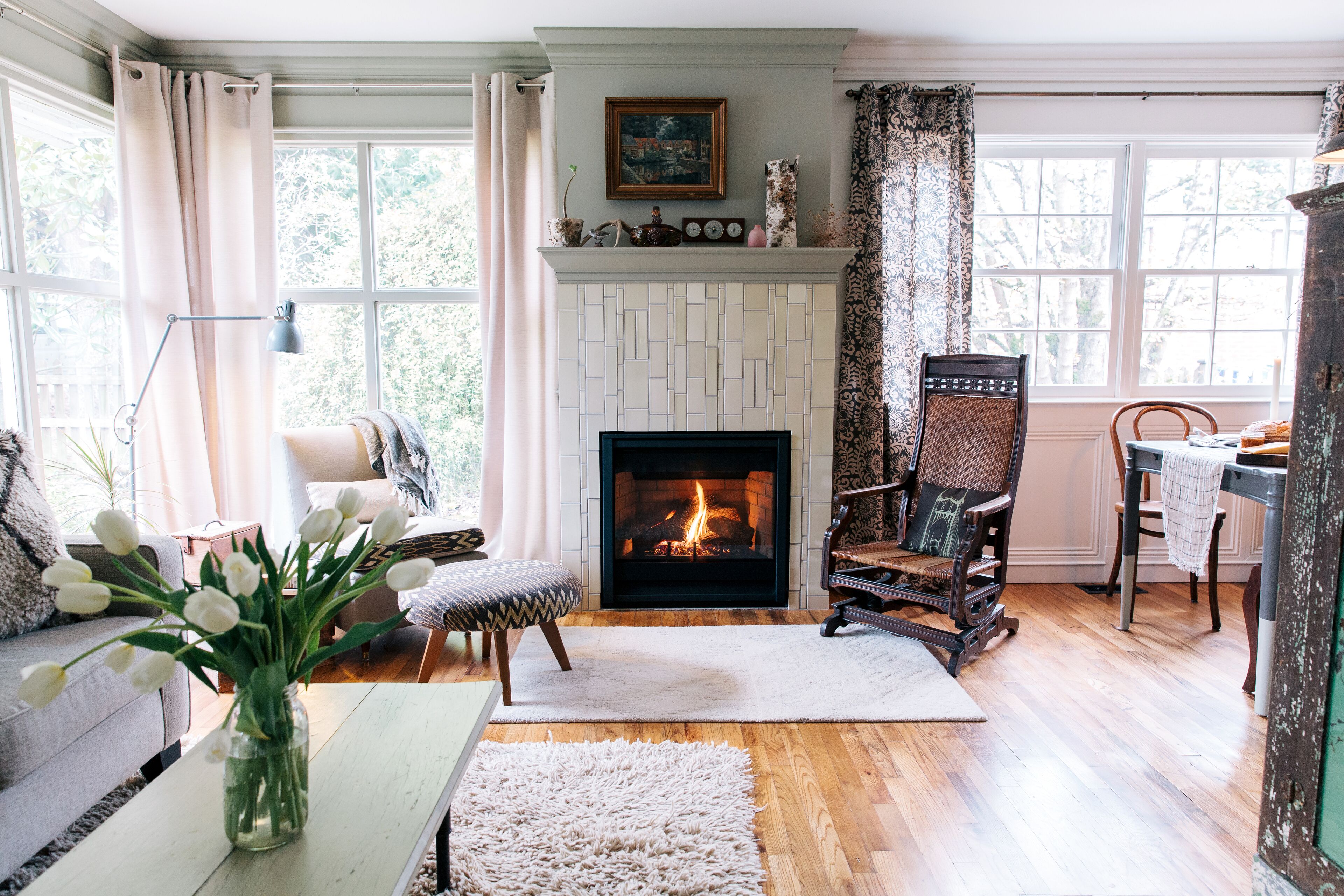 Cute + Cozy Cottage in Portland!