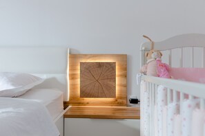 4 chambres, fer et planche à repasser, Wi-Fi, draps fournis