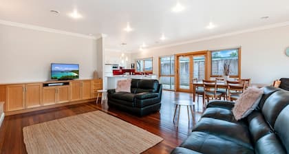 Family home in the centre of Port Fairy