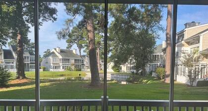 Wunderschöne 2 BR Wohnung in bester Lage von Myrtle Beach!