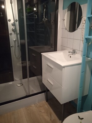 Dusche, Haartrockner