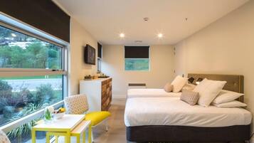 1 chambre, fer et planche Ă repasser, Wi-Fi, draps fournis