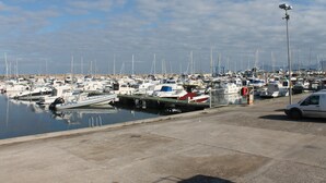 Image sans description, 2 de 47, bouton