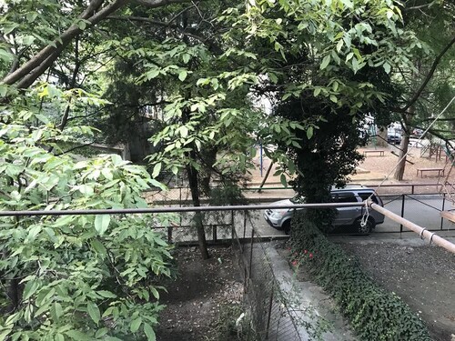 Isani Appartament is situated in Tbilisi City. 