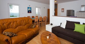 TV, fireplace, ping pong - Holiday home Koprivno (Koprivno)