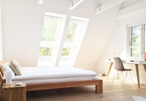 3 soverom, safe på rommet, strykejern/-brett og wi-fi (inkludert)