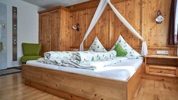 2 slaapkamers, een kluis op de kamer, een strijkplank/strijkijzer