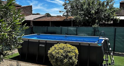 ¡Raro en Pézenas! *** casa de campo a 5 minutos del centro.